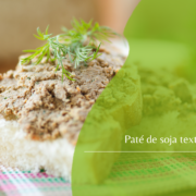 Paté vegetal hecho con nuestra soja texturizada. Fácil y rápido.